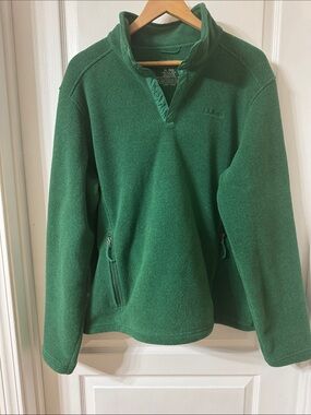 L.L. Bean Green Clip button Neck Fleece Pullover